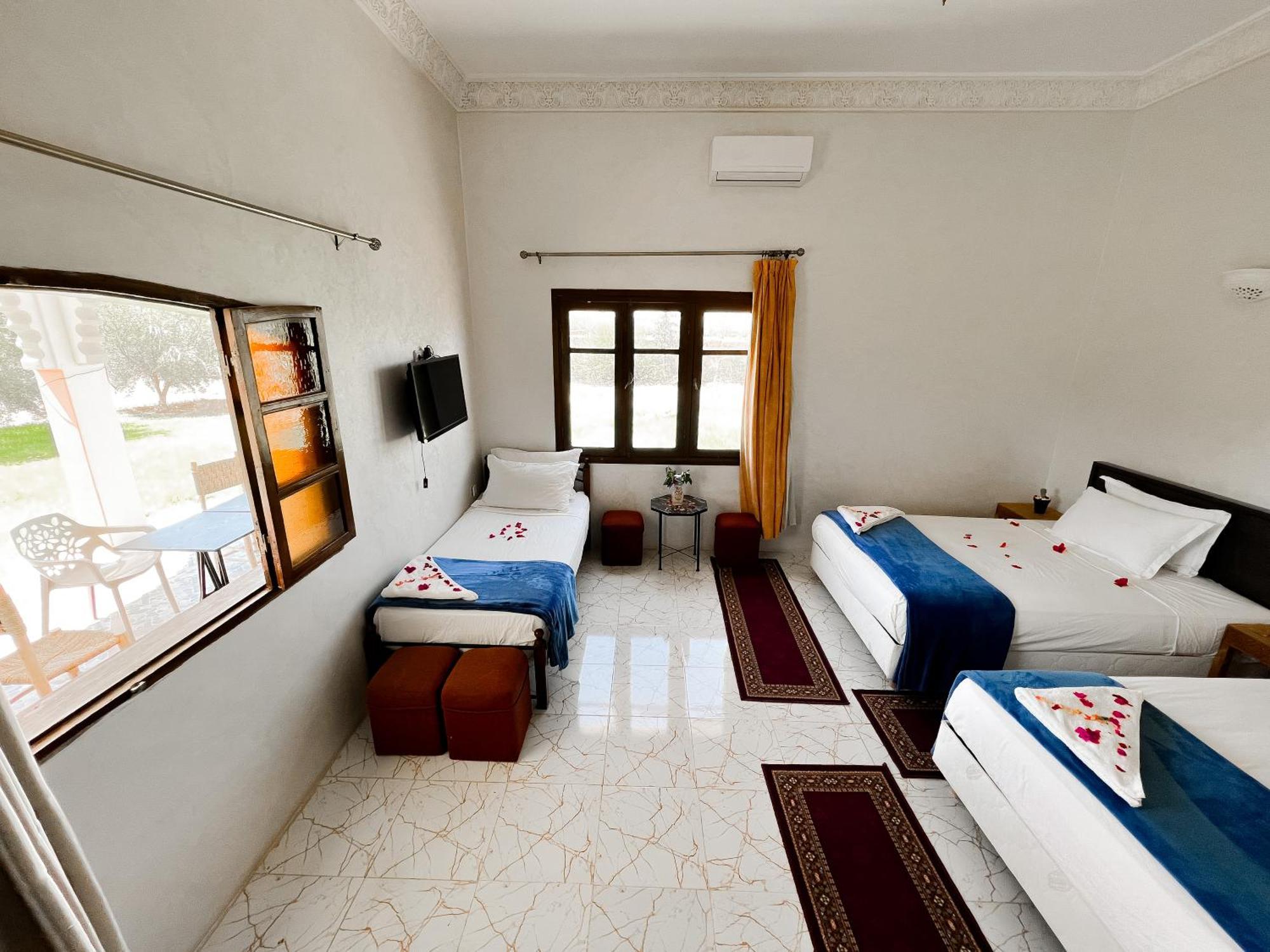 Guest House Qodwa Sidi Abdallah Ghiat Exterior foto